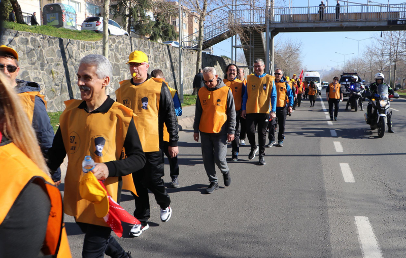 Tekirdağ'dan Çanakkale'ye 57'nci Alay yürüyüşü başladı