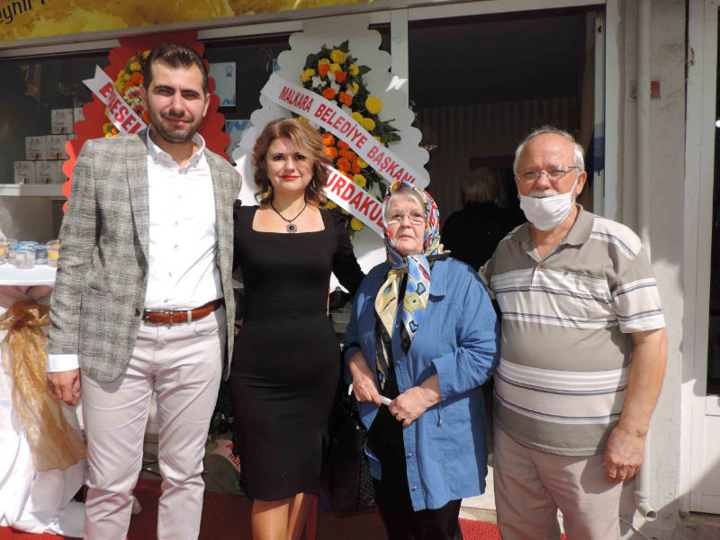 Mahir Ustam Peynir Helvası & Şarküteri Malkara'da Açıldı