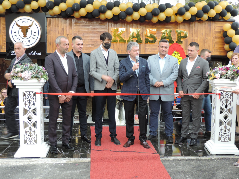 Lezzetin Adresi Dinçer Et Ürünleri Steak House & Kasap Süleymanpaşa’da Açıldı