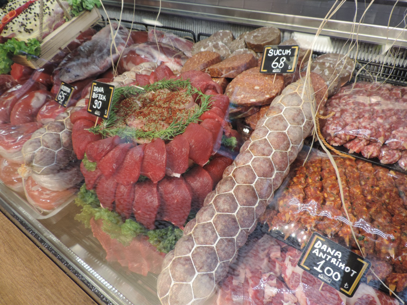 Lezzetin Adresi Dinçer Et Ürünleri Steak House & Kasap Süleymanpaşa’da Açıldı