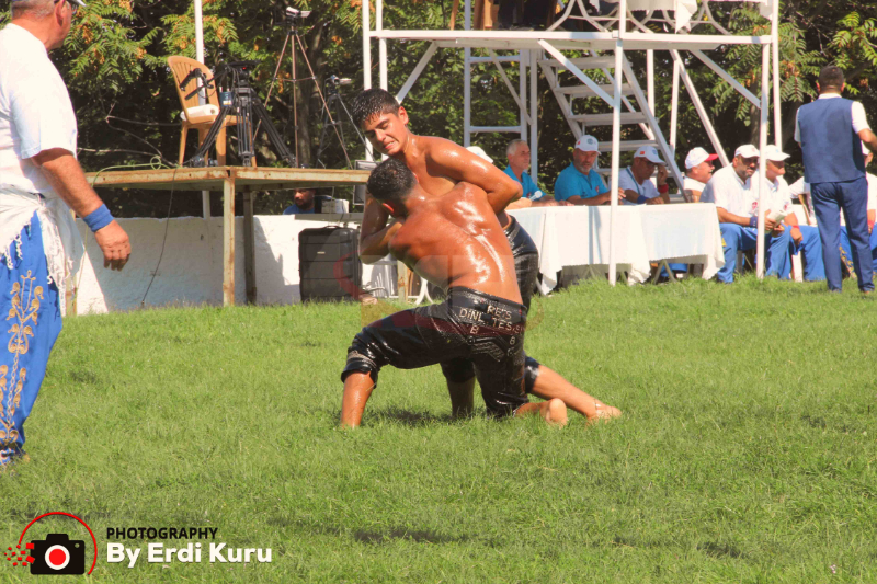 24. Geleneksel Malkara Fehmi Özkan Yağlı Güreşleri Baş Pehlivanı “ALİ GÜRBÜZ” Oldu