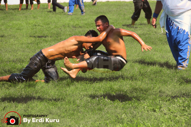24. Geleneksel Malkara Fehmi Özkan Yağlı Güreşleri Baş Pehlivanı “ALİ GÜRBÜZ” Oldu