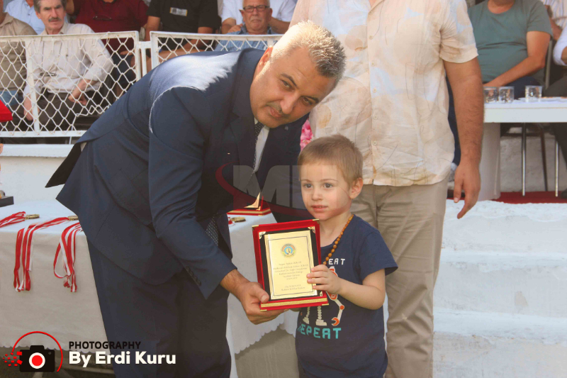 24. Geleneksel Malkara Fehmi Özkan Yağlı Güreşleri Baş Pehlivanı “ALİ GÜRBÜZ” Oldu
