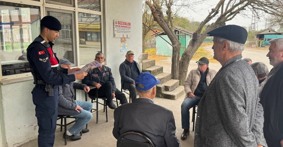 Uzunköprü'de vatandaşlar dolandırıcılığa karşı bilgilendirdi