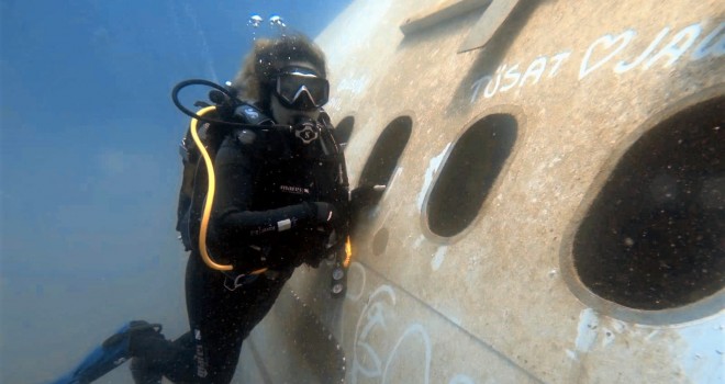 Dünayının En Büyük Uçak Batığına Dalış Gerçekleştirildi