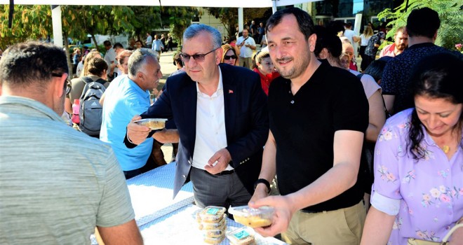 Başkan Yüksel’den Aşure İkramı