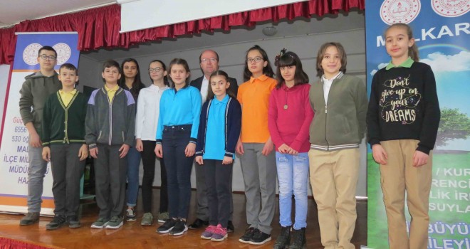 İstiklal Marşını Güzel Okuma Yarışması Yapıldı