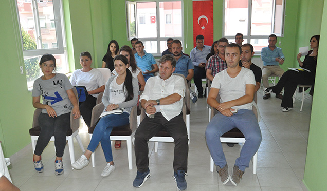 “SİVİL TOPLUM ÖRGÜTLERİNİN ETKİN YÖNETİMİ” EĞİTİMİ VERİLİYOR