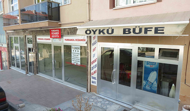 Hastane Taşındı, Esnaf Kapısına Kilit Vurdu!