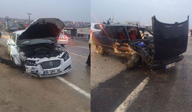 İki Otomobil Çarpıştı 2 Kişi Yaralandı