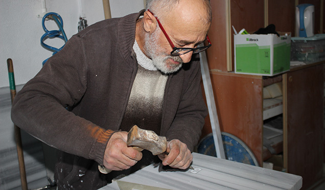 Tavla Turnuvası’nda Mezar Taşı Hediye Verilecek