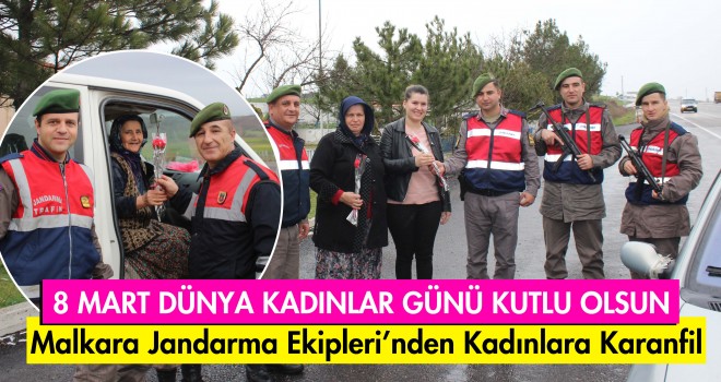 Jandarma’dan Kadınlara Karanfil