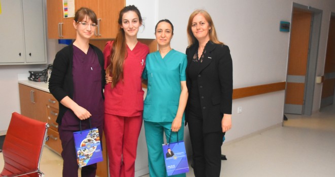 Hemşirelere Anlamlı Ziyaret