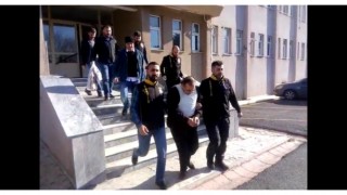 Azeri sevgilisini öldüren zanlı tutuklandı