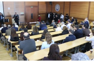 Doktorlardan 'şiddete dur' mesajı