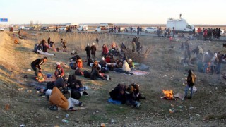 Göçmenler, İpsala Sınır Kapısı'nda yoğunluk oluşturdu