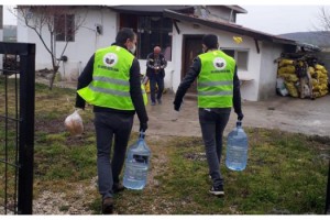 Kırklareli'de, 'Evde Kal, Dışarıda Çalışanları Destekle' kampanyası