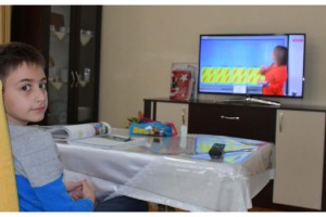 Öğrenciler uzaktan eğitime başladı