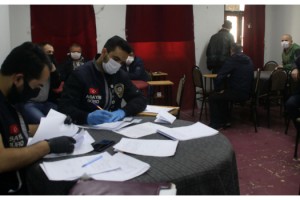 22 kişiye sosyal mesafe ihlalinden toplam 70 bin lira ceza kesildi