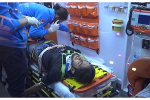 50 metre yüksekten düşen genç yaralandı