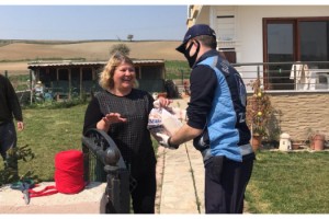 Büyükşehir Belediyesi İhtiyaç Sahibi Vatandaşların Yanında Olmaya Devam Ediyor