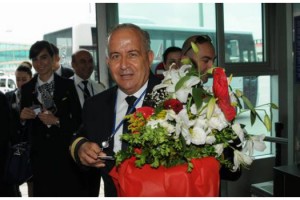 Emekli pilot koronavirüsten hayatını kaybetti