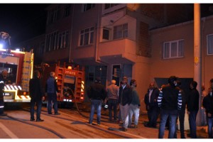 Evde patlayan televizyon yangın çıkardı