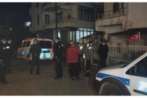 Yalnız yaşadığı evinde ölü bulundu