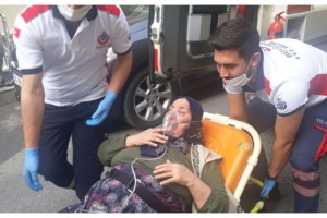 Yangında can pazarı; mahsur kalan 1'i bebek 10 kişi kurtarıldı