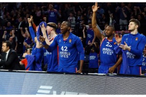 Anadolu Efes kararı bekliyor