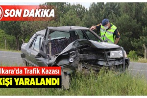 Otomobil Traktöre Arkadan Çarptı; 1 Yaralı