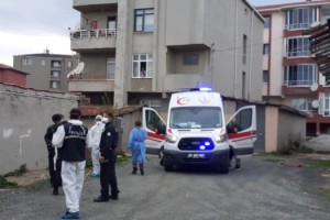 Yalnız yaşadığı evinde ölü bulundu