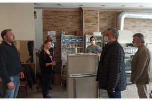 Başkan Ulaş Yurdakul Zor Zamanlar Geçiren Esnafları Ziyaret Etti
