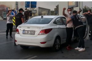 İstanbul'da 5 bin polisin katılımıyla denetimler yapıldı