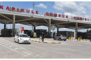 Kapıkule'den 15 bin gurbetçi giriş yaptı