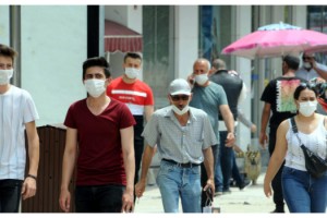 Prof.Dr. Tecer: Yeni tehlike; maske, eldivenler, enfekte olmuş atıklar