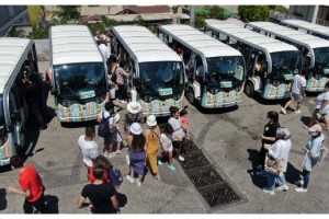Büyükada'da elektrikli araçlar seferlerine başladı
