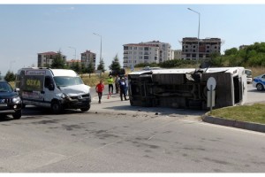Edirne'de iki minibüs çarpıştı: 4 yaralı