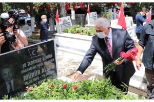Tekirdağ'da şehitler kabirleri başında anıldı