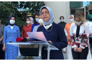 AK Parti kadın kollarından 81 ilde suç duyurusu; İstanbul'da da açıklama yapıldı