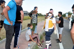 Malkara'da otomobil ile hafif ticari araç çarpıştı: 2'si çocuk 4 yaralı