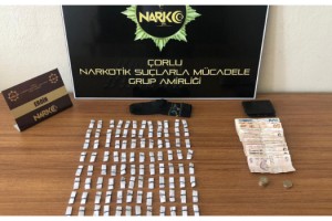 Polisin takibe aldığı şüpheli uyuşturucuyla yakalandı