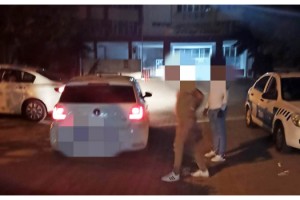 Keşan'da araçlarında yüksek sesle müzik dinleyenlere 1716 TL ceza