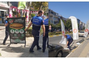 Lüleburgaz'da kaldırımları işgal eden panolar kaldırıldı