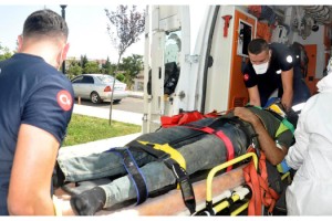 Malkara'da 8 metre yükseklikten düşen işçi yaralandı