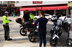 Keşan'da 9 sürücüye 13 bin 364 lira ceza