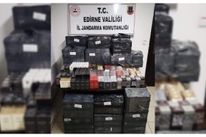 Edirne'de 2 bin 738 kaçak parfüm ele geçirildi