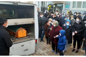 Eşinin öldürdüğü Nilay, gözyaşlarıyla son yolculuğuna uğurlandı