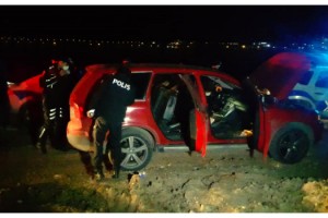 Kısıtlama saatinde 'dur' ihtarına uymayan sürücüye ceza yağdı