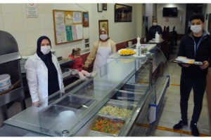 Çalıştığı restoranı satın aldı, ailesiyle beraber işletiyor